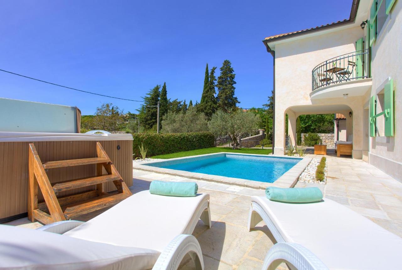 Villa Fundica Vrh  Exteriör bild