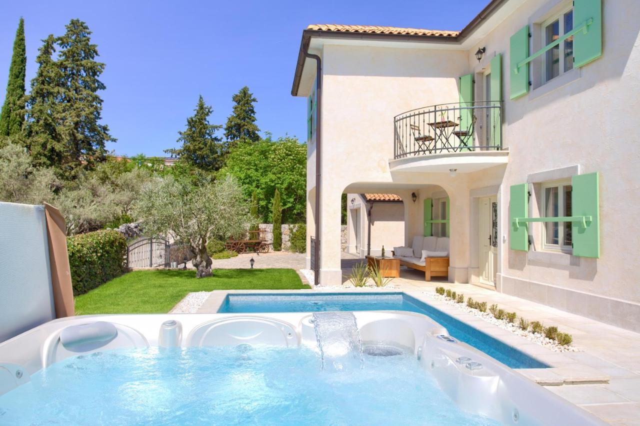 Villa Fundica Vrh  Exteriör bild