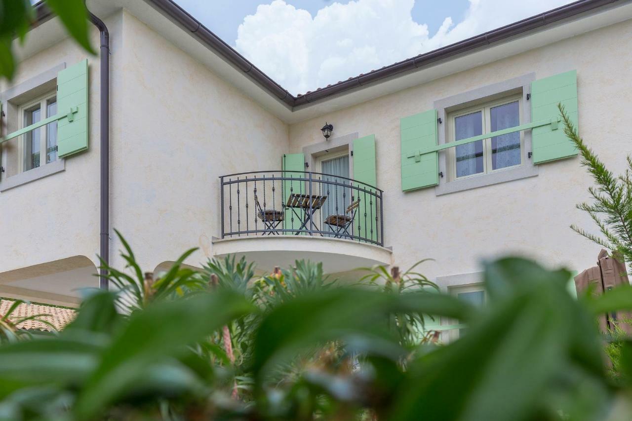 Villa Fundica Vrh  Exteriör bild